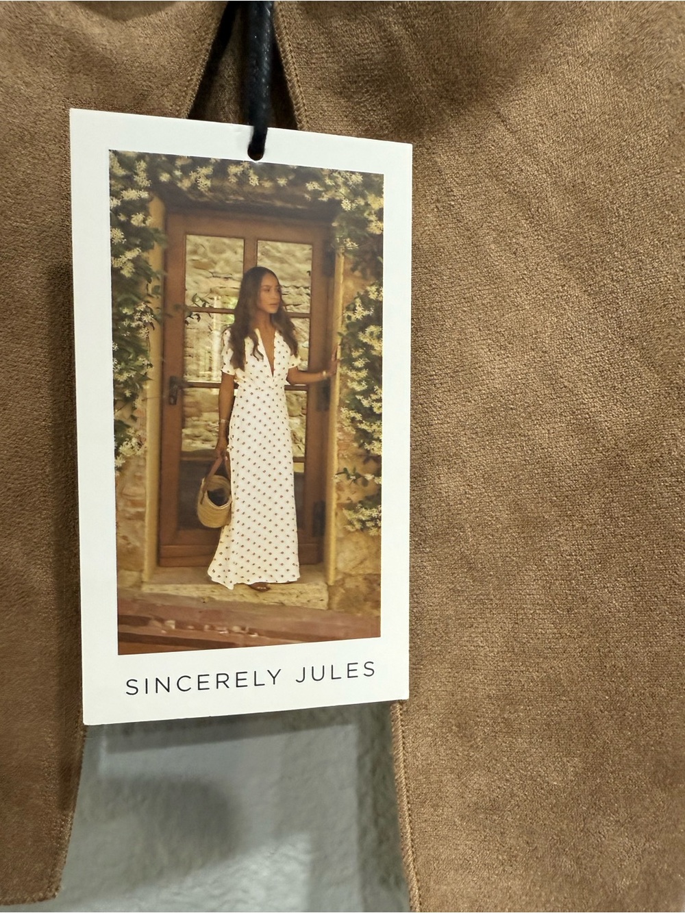 Sincerely Jules NWT Faux Suede Tan Cropped Top Camisole Ring Cutout Split Hem S - Picture 6 of 11